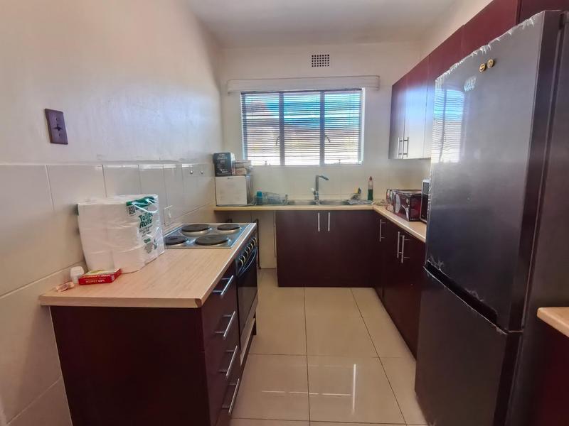 To Let 1 Bedroom Property for Rent in Gardens Western Cape